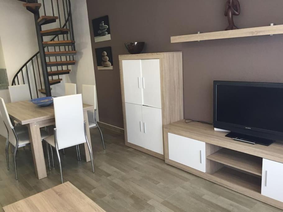 Atico-Duplex En Urb. Penismar En 1ª Linea De Playa Leilighet Peñíscola Eksteriør bilde
